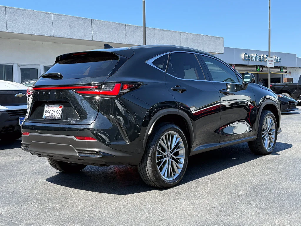 Used 2025  Lexus NX 350h Luxury image 7