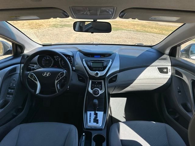 Used 2012 Titanium Gray Metallic Hyundai GLS image 25