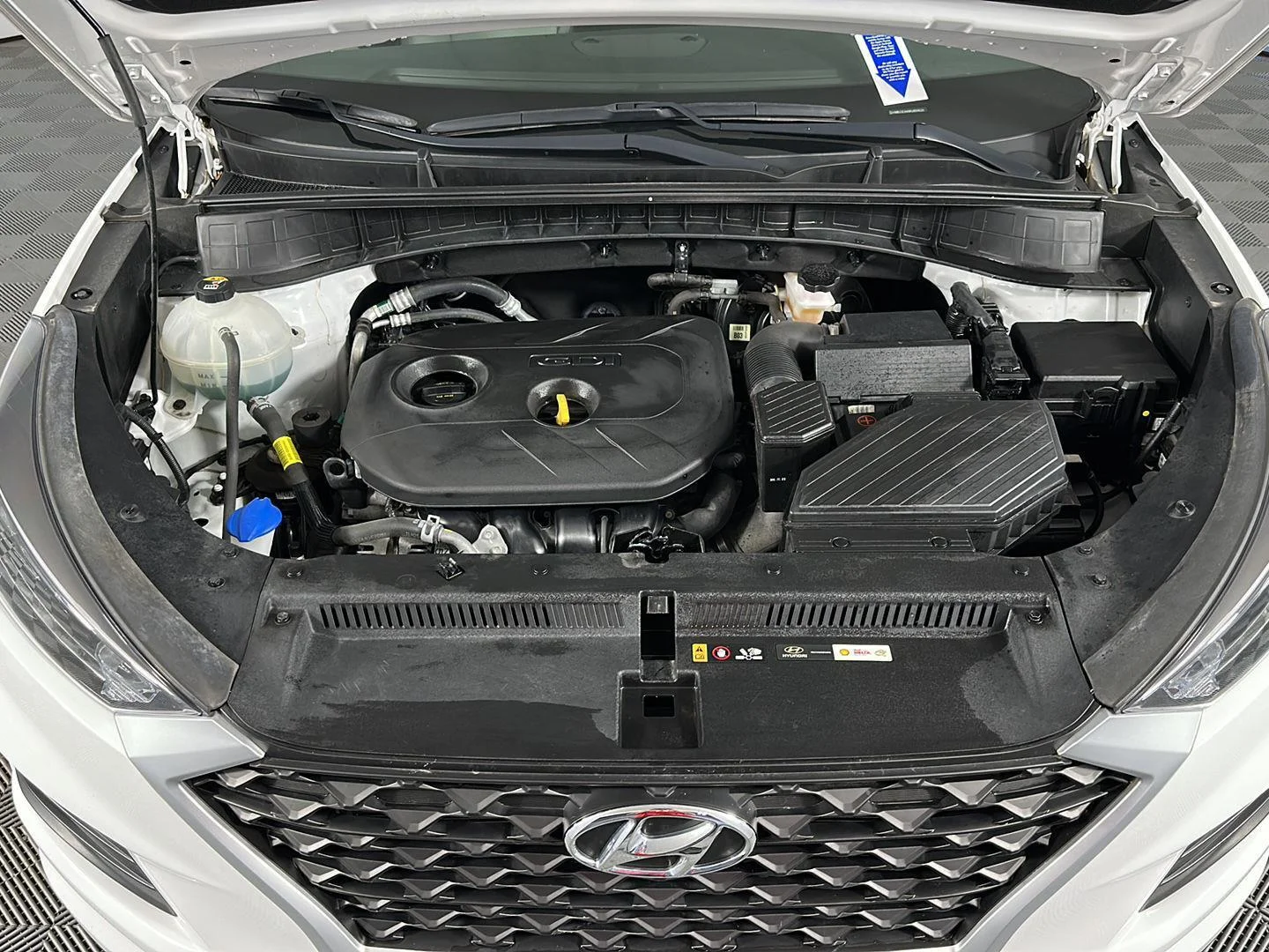 Used 2019 Dazzling White Hyundai Value image 15