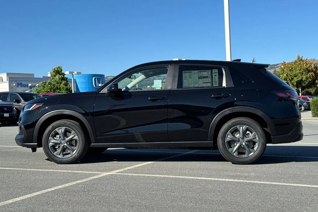 New 2027 Crystal Black Pearl Honda LX image 7