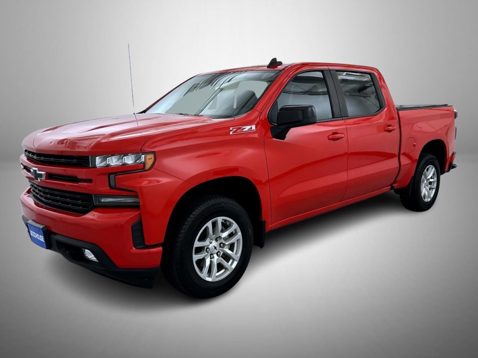 Used 2019 Red Chevrolet RST image 1
