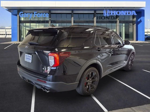 Used 2021 Black Metallic Ford ST image 2