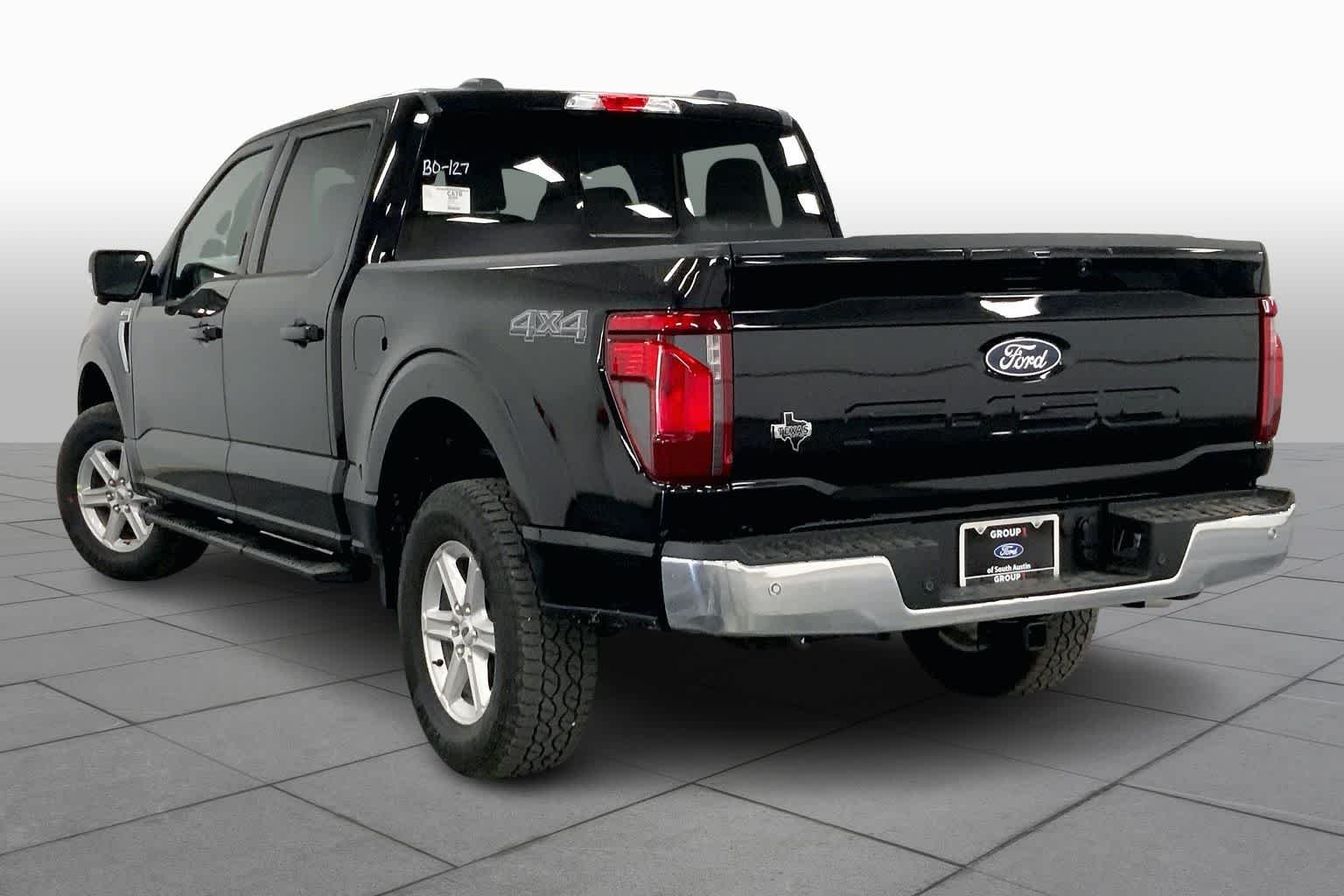 New 2026 Agate Black Metallic Ford XLT image 11