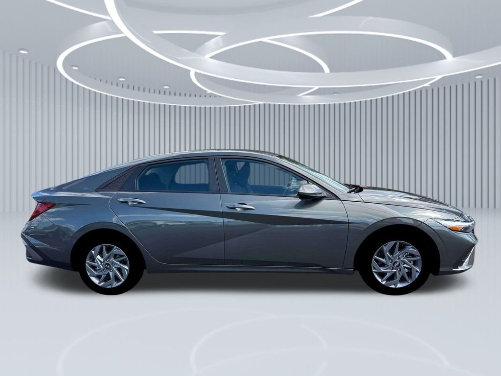 New 2026 Gray Hyundai Blue image 28