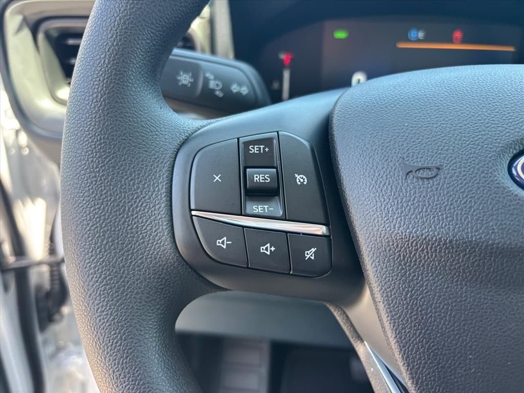 New 2026 Oxford White Ford XL image 15