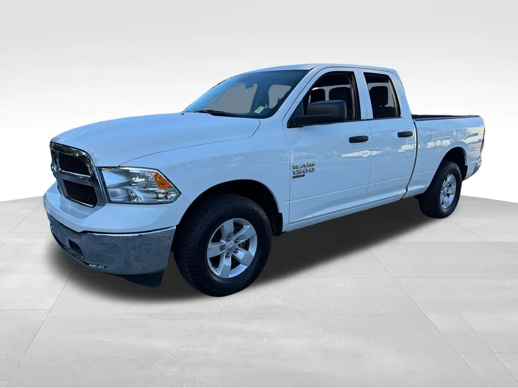 Used 2024 White Ram SLT image 3