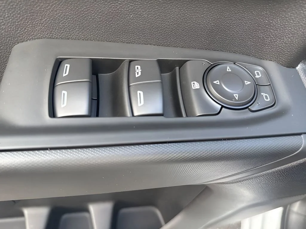 Used 2026 Summit White Chevrolet Custom image 26