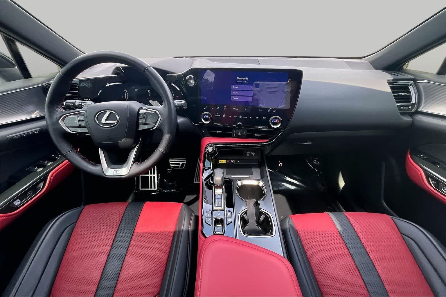 Used 2023 Ultra White Lexus F SPORT Handling image 15