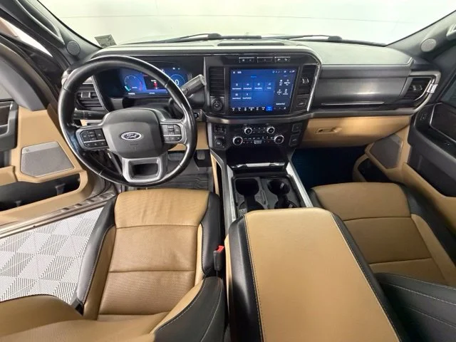 Used 2023 Gray Ford LARIAT image 13