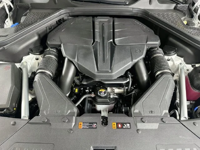 New 2027 White Genesis 3.5T Prestige image 24