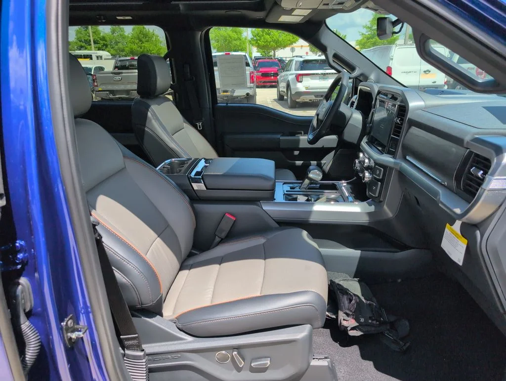 New 2026 Blue Ford Lariat image 15
