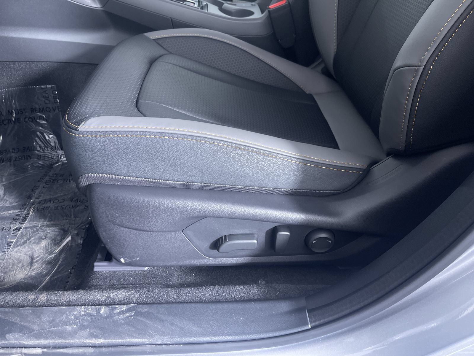 Used 2026 Ice Silver Metallic Subaru Wilderness image 11