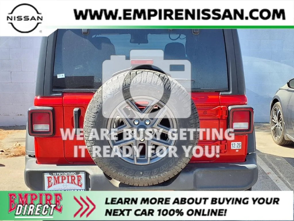 Used 2025 Red Jeep Sport S image 4