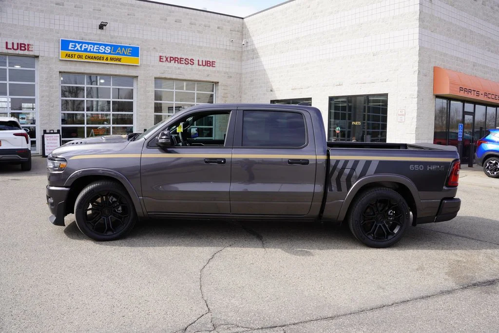 New 2026 Granite Crystal Metallic Clear-Coat Exterior Paint RAM Big Horn image 9