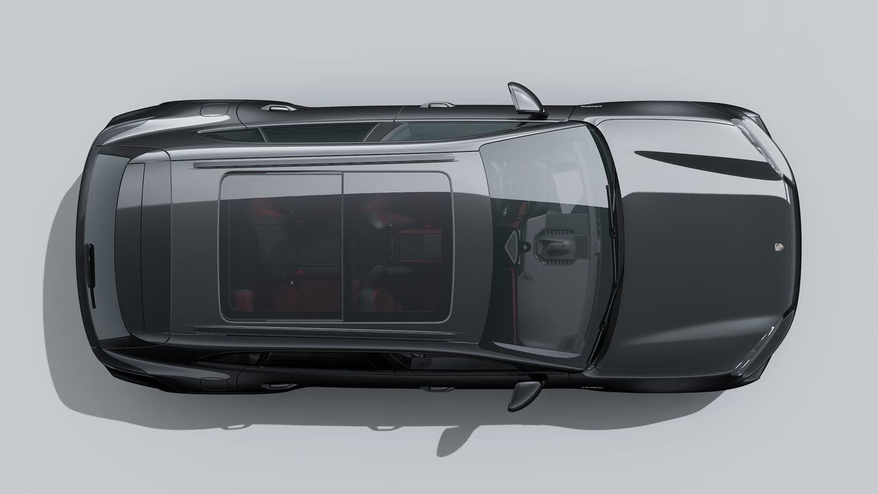New 2026 Chromite Black Metallic Porsche Turbo image 5