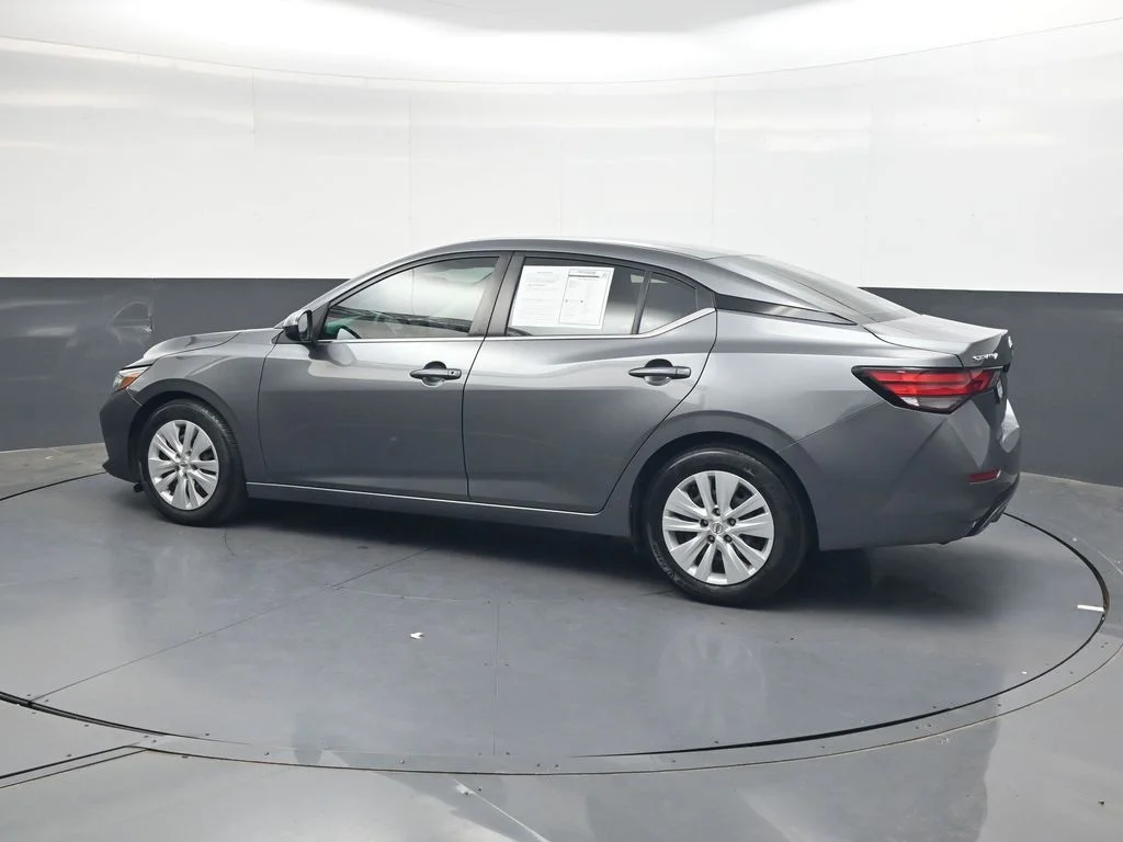 Used 2023 Gray Nissan S image 8