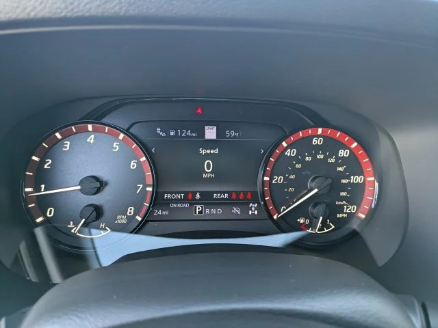 New 2027 White Nissan PRO-4X image 30