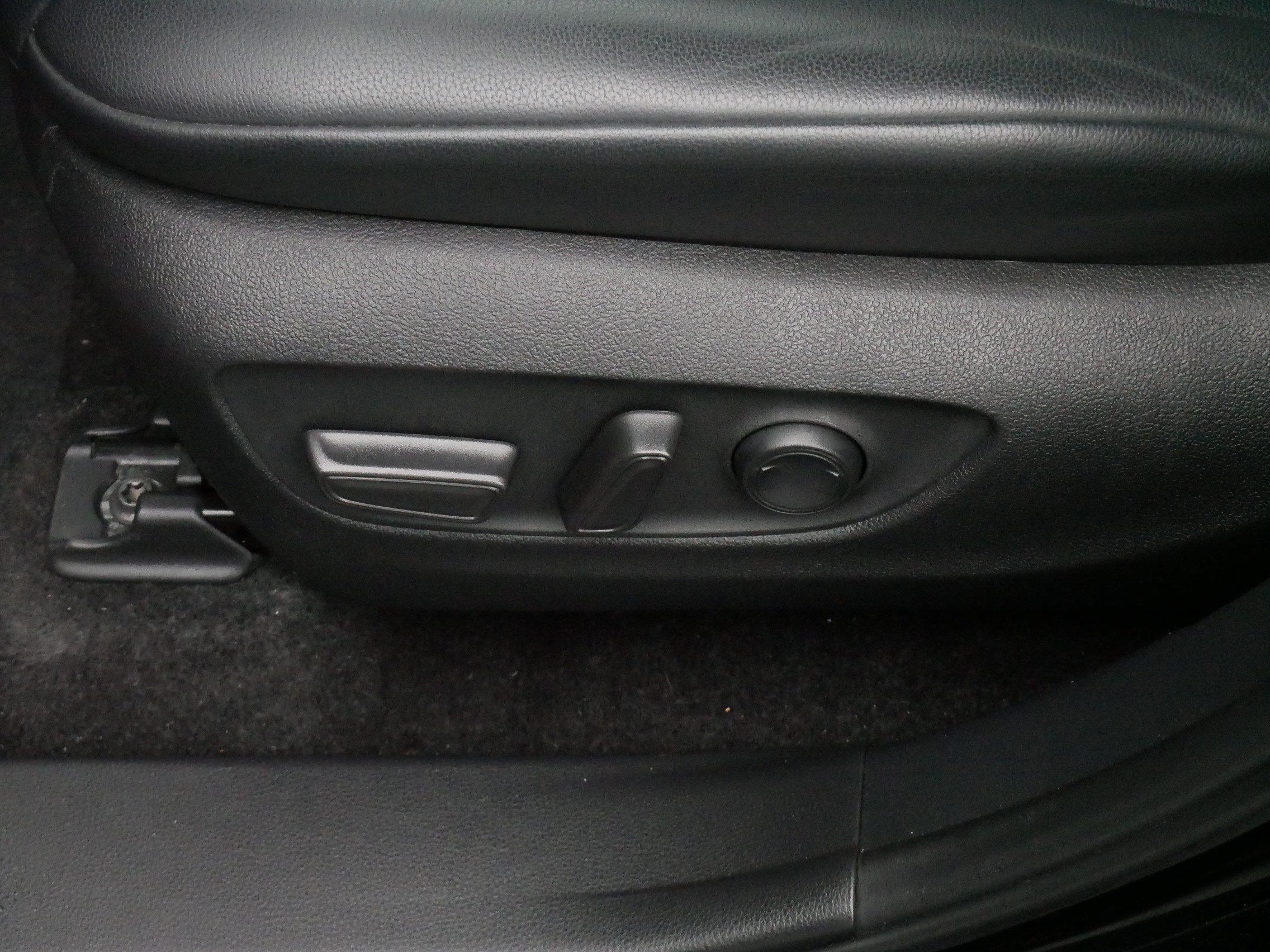2024 Toyota Highlander XLE - Photo 20