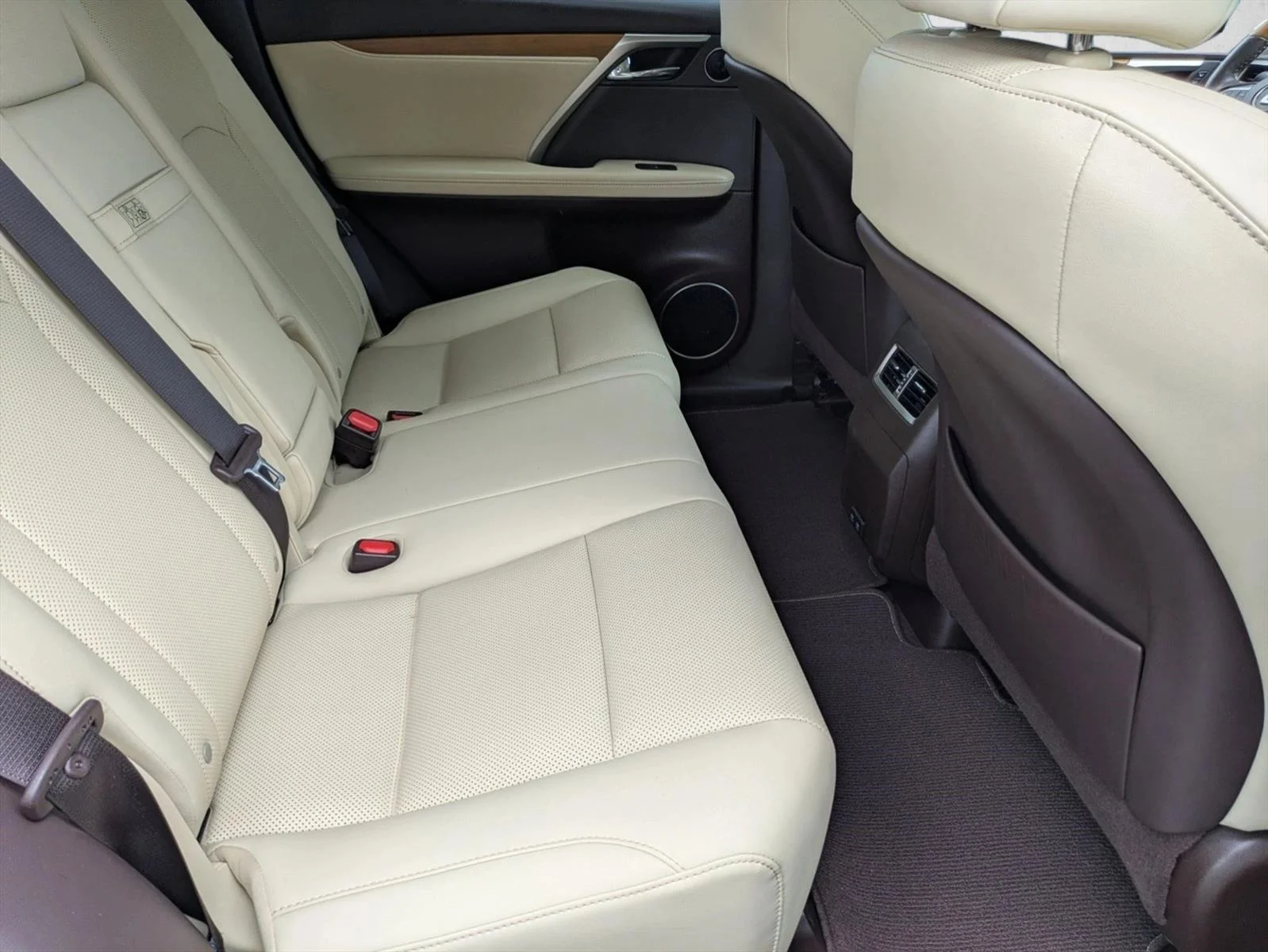 Certified Used 2020 Moonbeam Beige Metallic Lexus RX 350 image 19