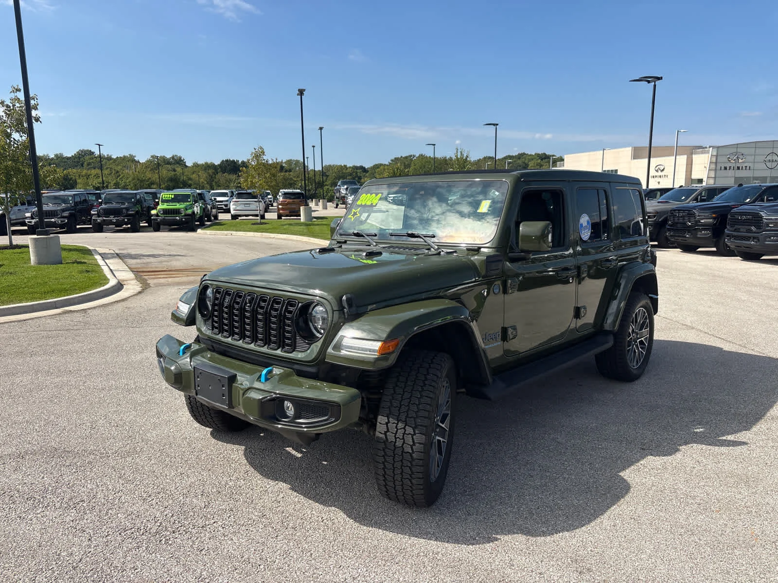 Used 2024 Sarge Green Clearcoat Jeep High Altitude image 5