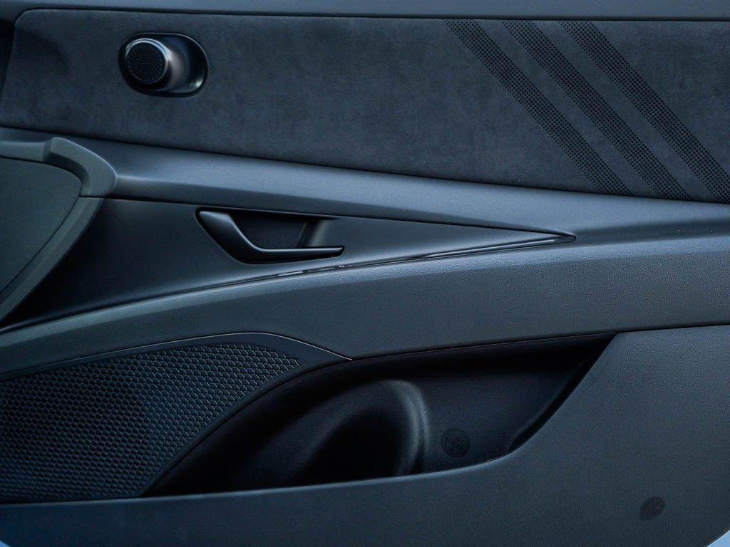 New 2026 Abyss Black Hyundai DCT FWD image 31