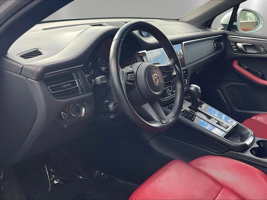 Used 2023 White Porsche GTS image 17