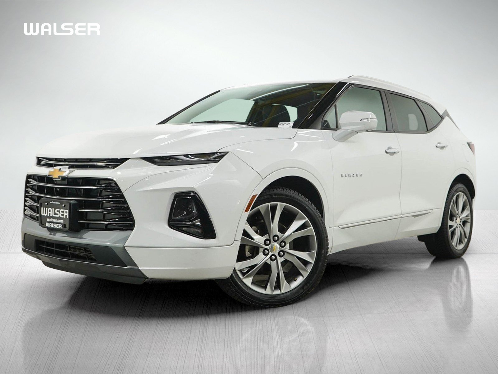 Used 2019 SUMMIT WHITE Chevrolet Premier image 1
