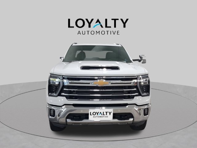 Used 2026 Summit White Chevrolet LTZ image 3