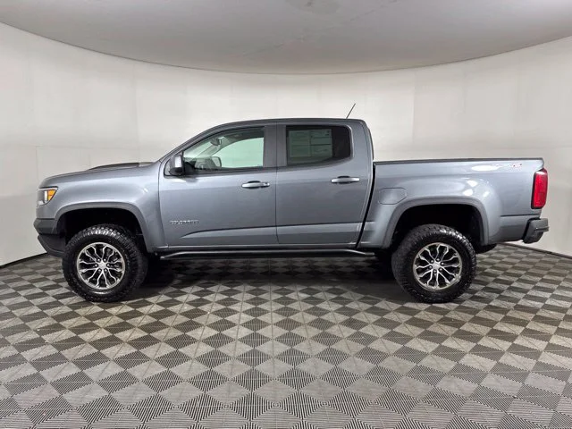 Used 2020 Gray Chevrolet ZR2 image 7