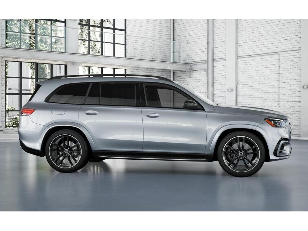 Used 2025 Silver Mercedes-Benz GLS 580 image 15