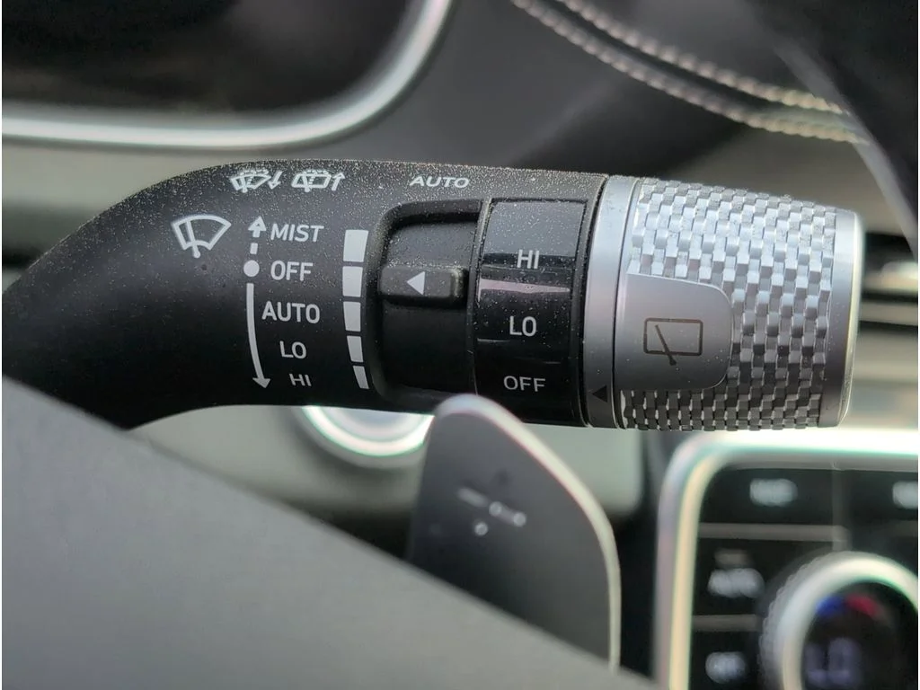 Used 2024 SILVER Genesis 2.5T AWD image 26