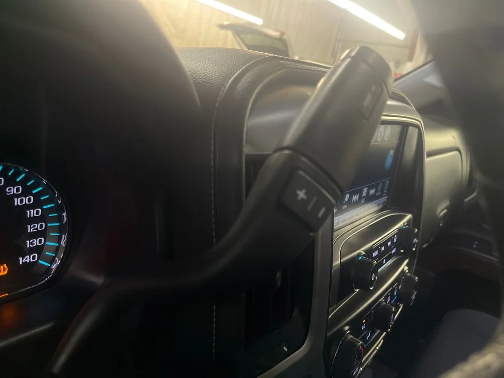 Used 2018 Blue GMC SLE image 25