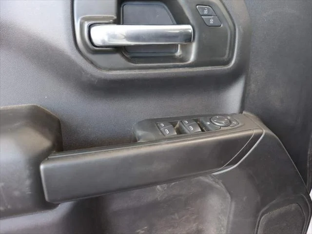 2024 Chevrolet Silverado 1500 Custom - Photo 13