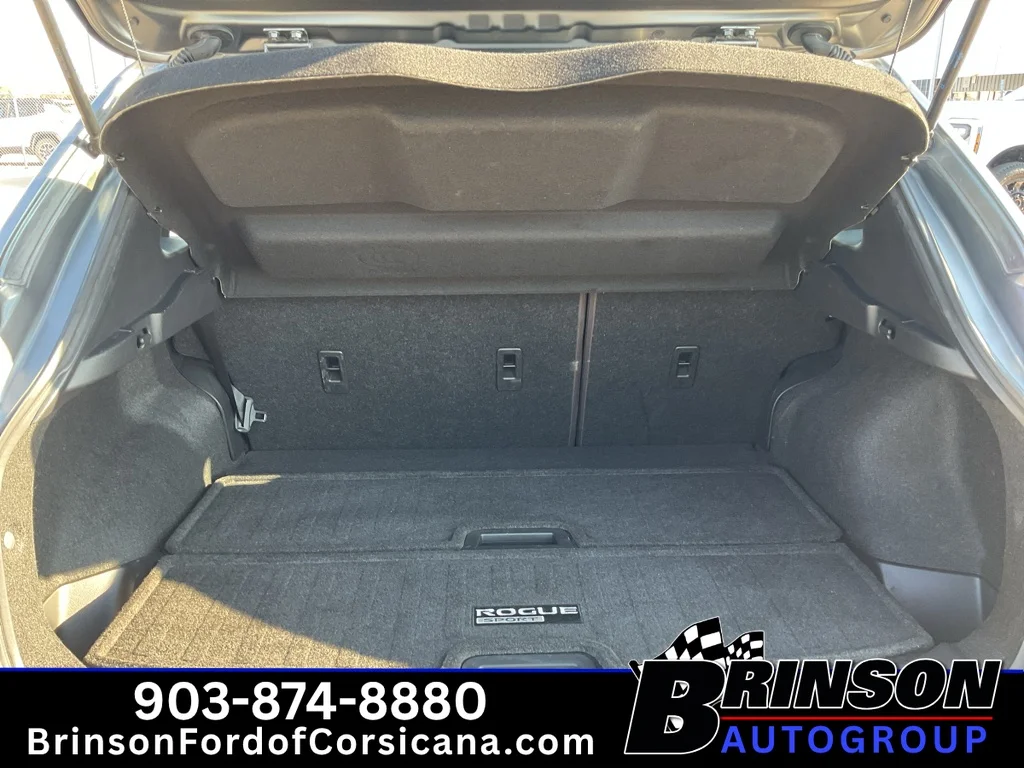Used 2021 Gun Metallic Nissan SV image 9
