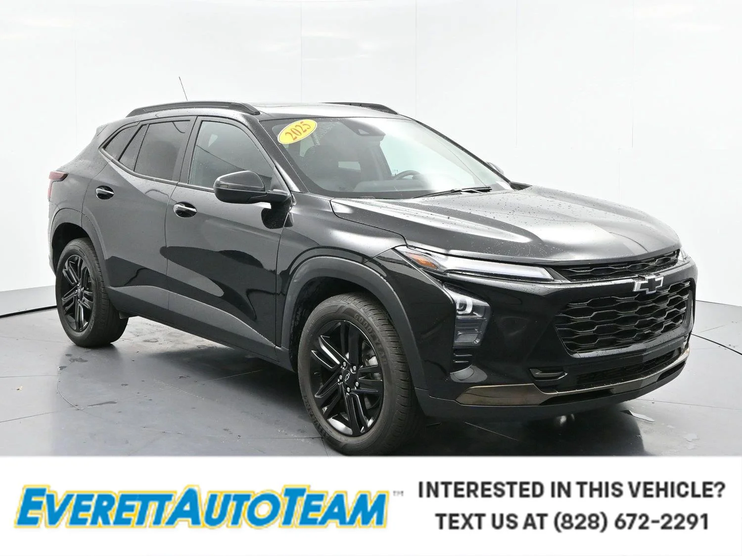 Used 2025 Mosaic Black Metallic Chevrolet ACTIV image 1