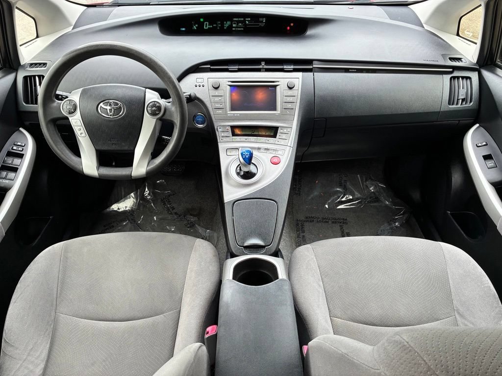 Used 2013 Red Toyota Three image 5