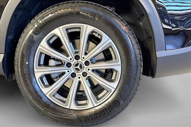 New 2026 Black Mercedes-Benz GLC 300 image 59