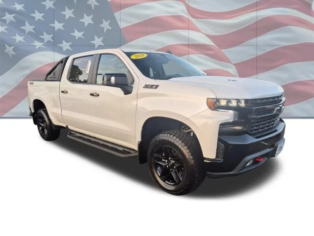 Used 2021 Beige Chevrolet LT Trail Boss image 2