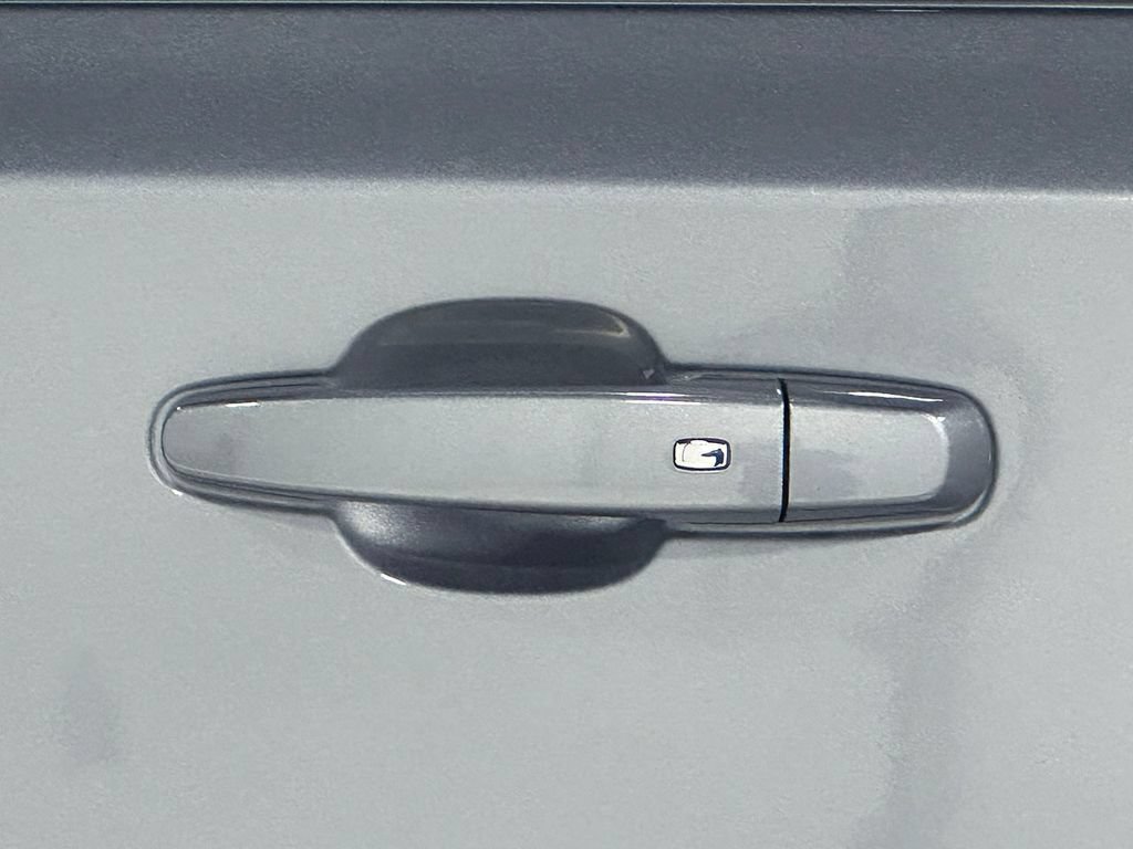Used 2023 Sterling Gray Metallic Chevrolet LT Leather image 17