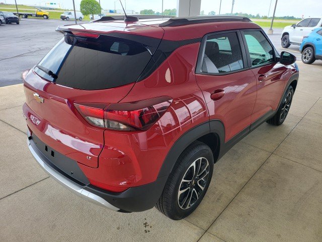Used 2026 Apex Red Chevrolet LT image 16