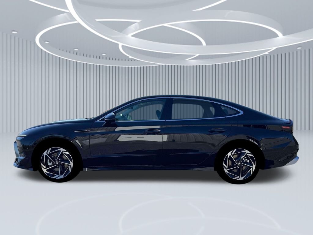 New 2026 Black Hyundai SEL Sport image 22