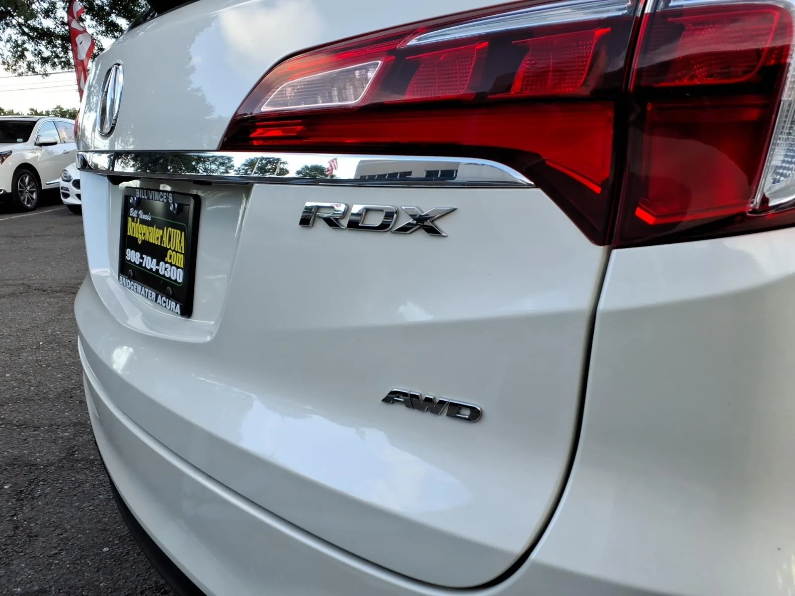 Used 2017 White Diamond Pearl Acura AWD with Technology Package image 7