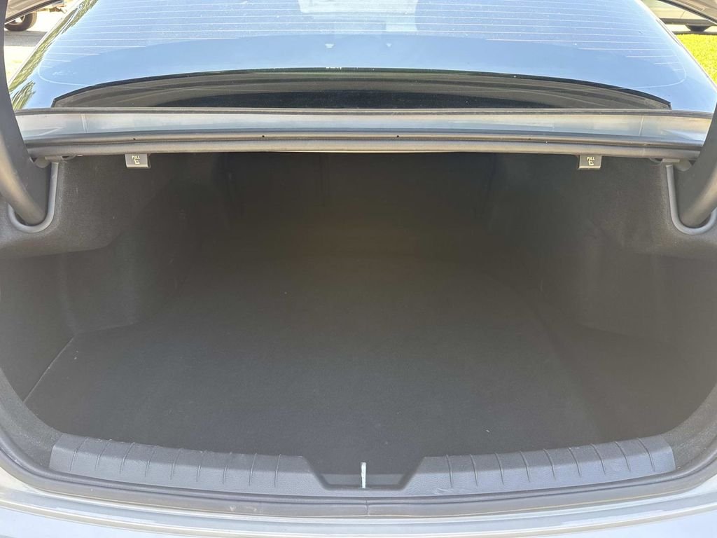 Used 2025 Gray Kia GT-Line image 10