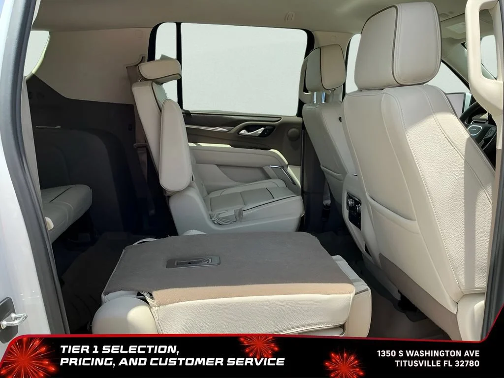 Used 2024 White Frost Tricoat GMC Denali image 20