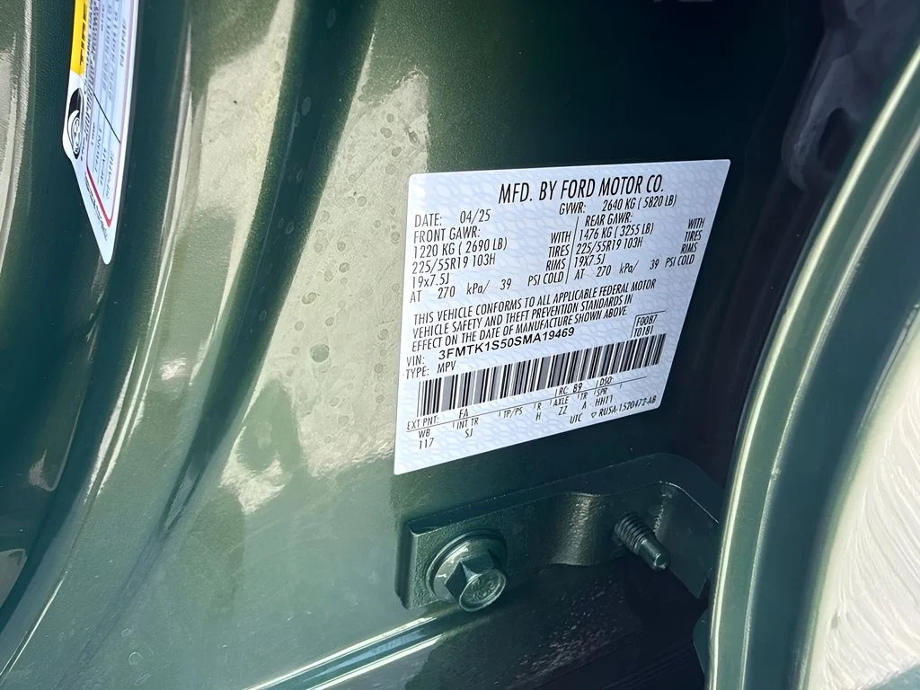 Used 2025 Green Ford Select image 21
