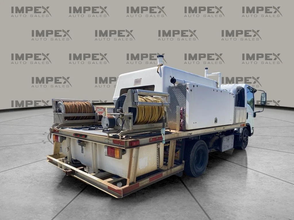 Used 2011  Isuzu NPR HD DSL REG image 6