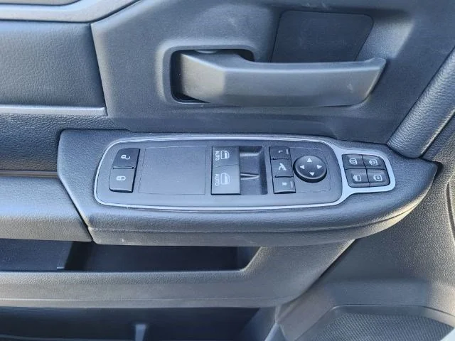 2024 RAM 2500 Tradesman - Photo 9
