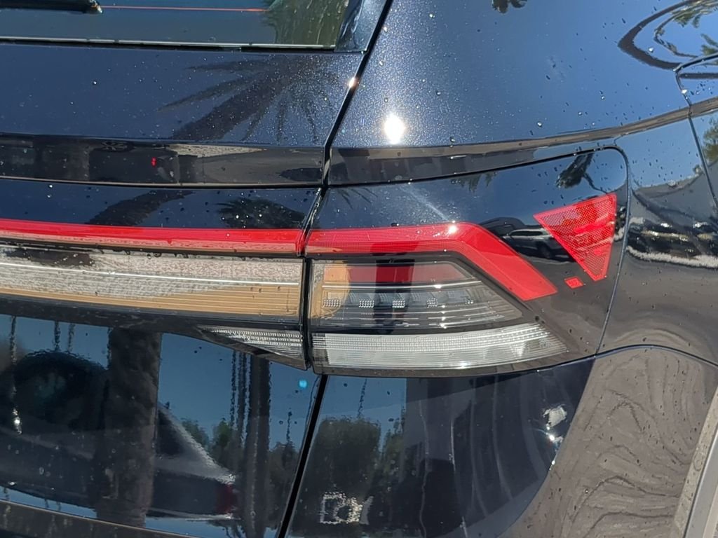 New 2026 Black Volkswagen 1.5T S image 8