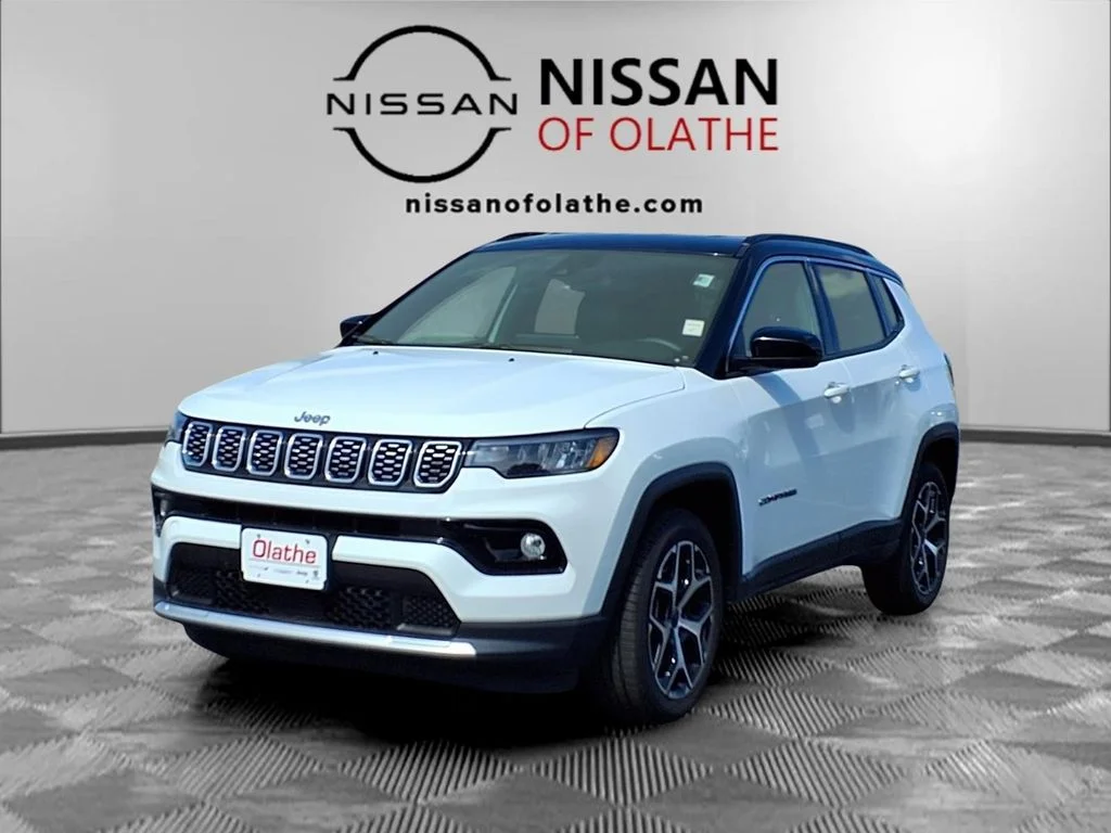 Used 2025 White Jeep Limited image 1