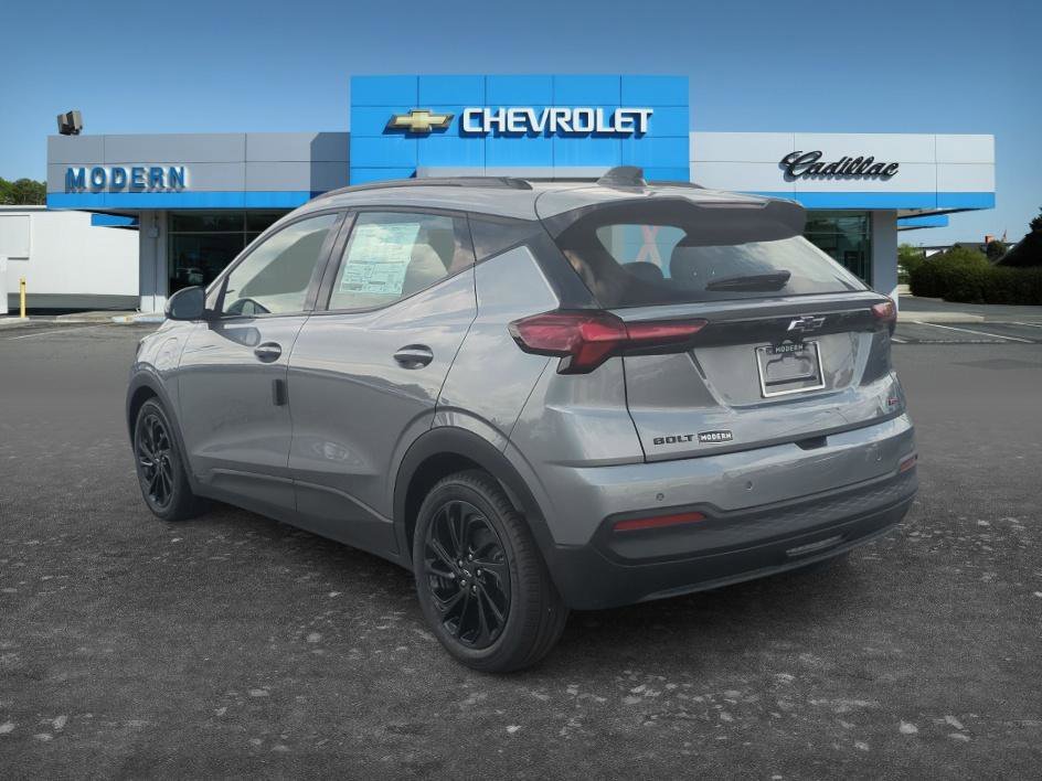 2027 Chevrolet Bolt RS - Photo 3